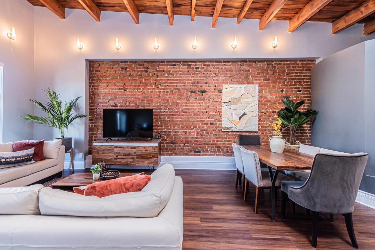 Family Friendly 3-Bedroom Beauty In Le Plateau By Denstays Montreal Zewnętrze zdjęcie