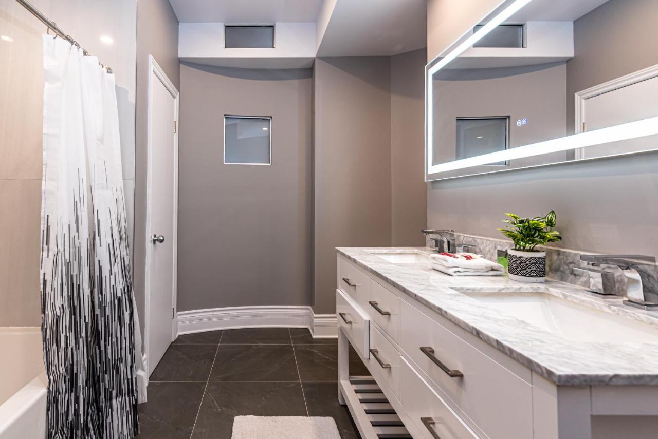 Family Friendly 3-Bedroom Beauty In Le Plateau By Denstays Montreal Zewnętrze zdjęcie